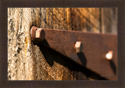 Hinge 1 by Joe Clark R60545.jpg