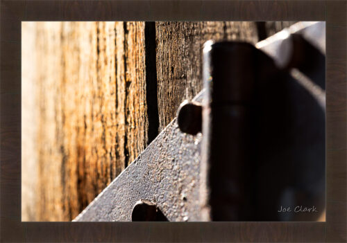 Hinge 2 by Joe Clark R60545.jpg