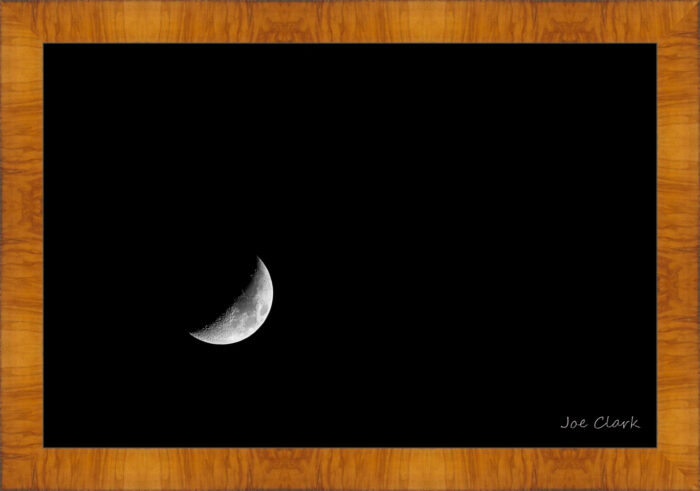 Luna Alone by Joe Clark R60583.jpg